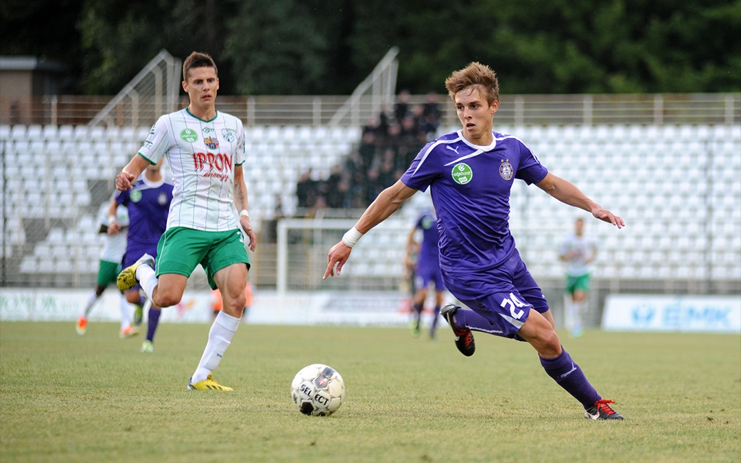 Showground Dental - Blog - Protect your little champ's choppers with a custom-fitted mouthguard - Sports Mouthguard Soccer